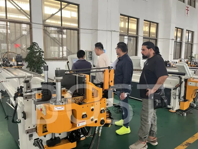 UAE customers visited our factory